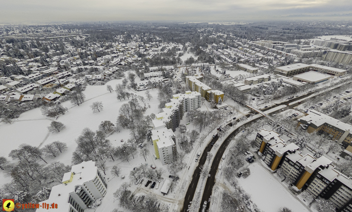 04.12.2021 - Karl-Marx-Ring und Marx-Zentrum in Neuperlach